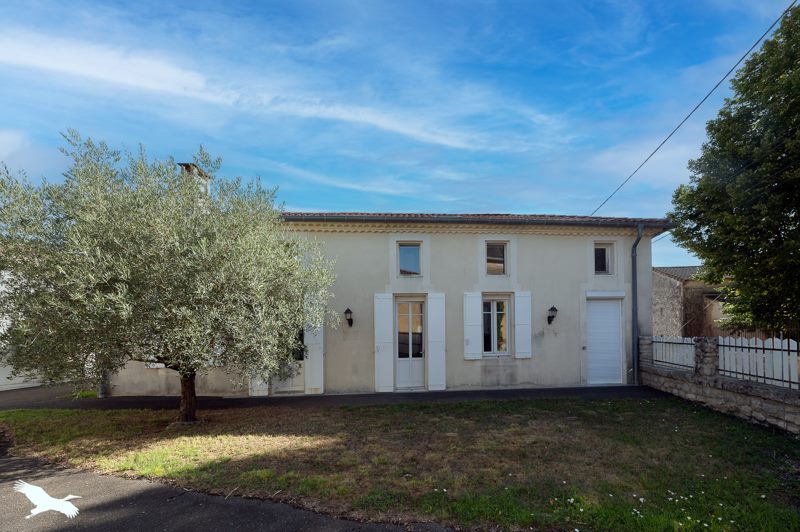 Vente Maison ST YZANS DE MEDOC - 7 pièces -194 m² - (33340)