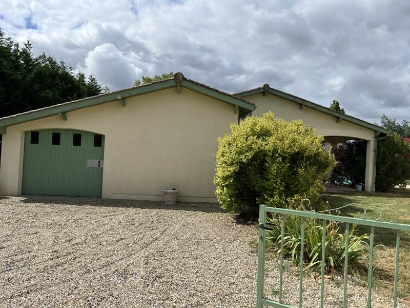 Vente Maison ORDONNAC - 5 pièces -100 m² - (33340)