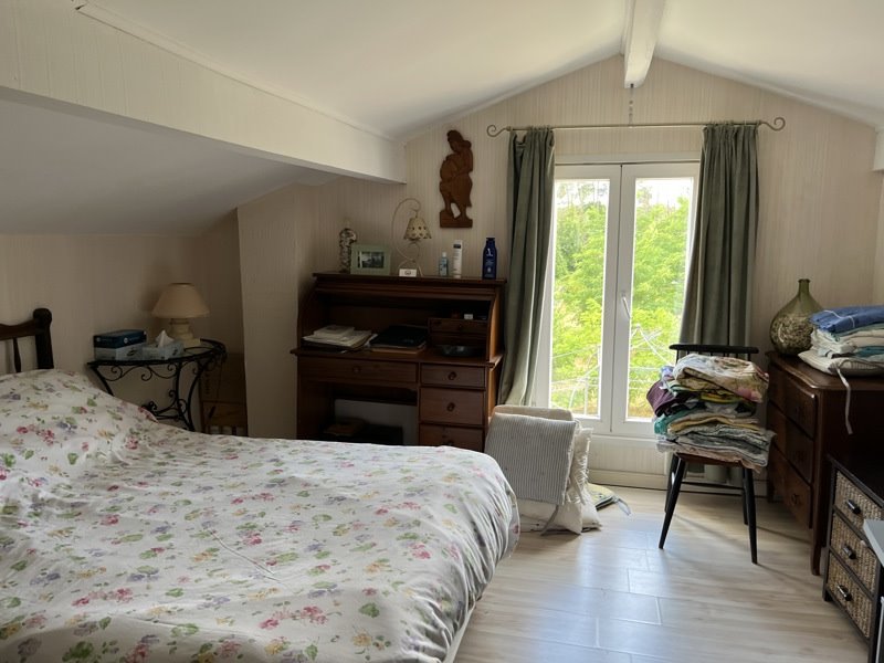 Vente Maison LESPARRE MEDOC - 6 pièces -167 m² - (33340)