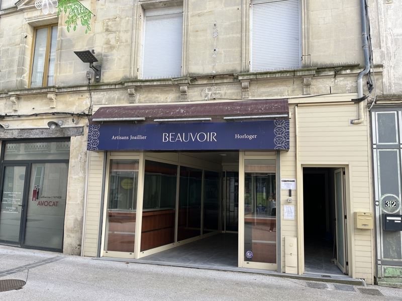 Vente Immeuble LESPARRE MEDOC - -  270 m² - (33340)