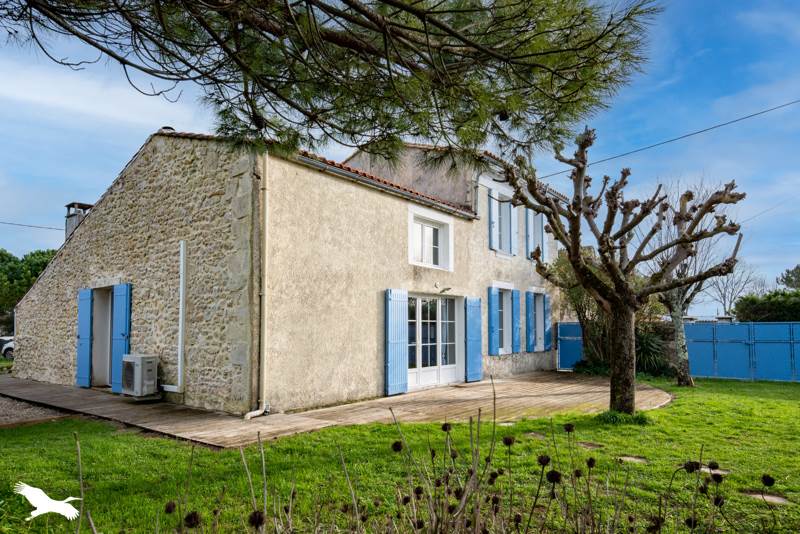 Vente Maison BEGADAN - 6 pièces -184 m² - (33340)