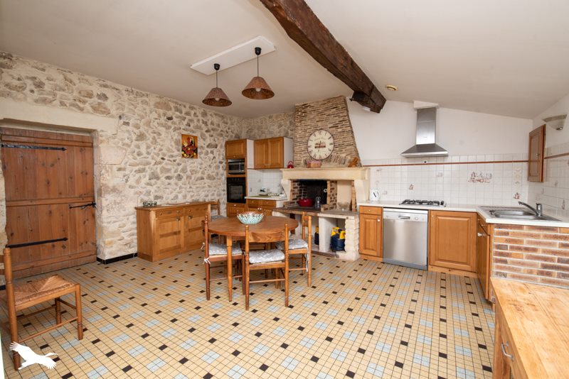 Vente Maison BEGADAN - 6 pièces -184 m² - (33340)