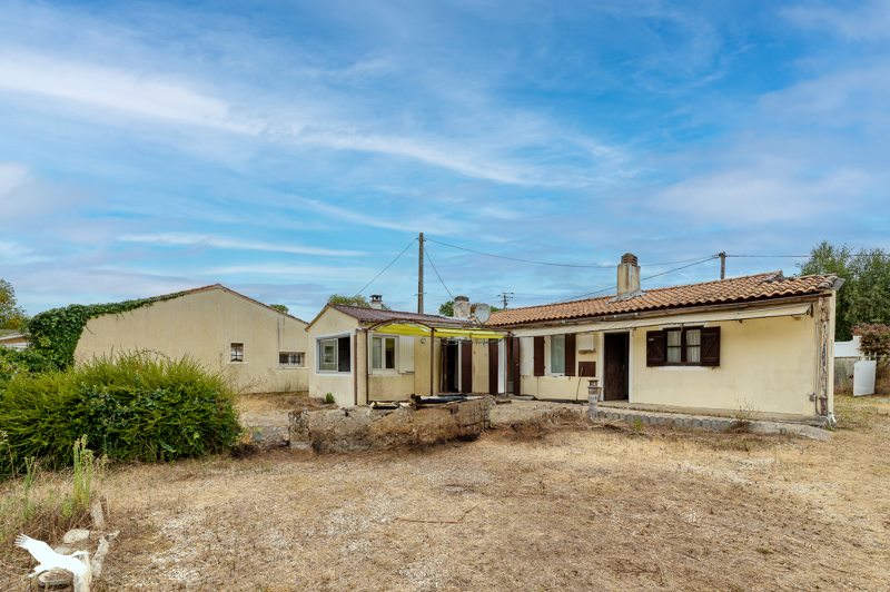Vente Maison ST VIVIEN DE MEDOC - 6 pièces -150 m² - (33590)
