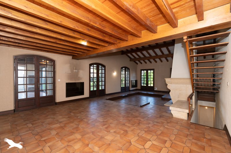 Vente Maison LESPARRE MEDOC - 7 pièces -215 m² - (33340)