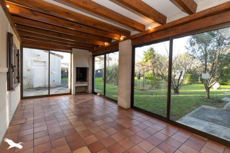 Vente Maison LESPARRE MEDOC - 7 pièces -215 m² - (33340)