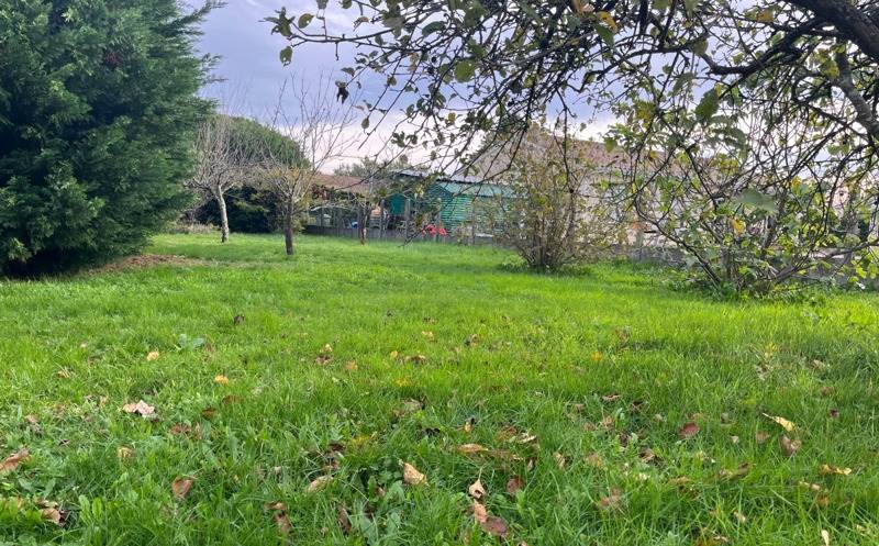 Vente Terrain LESPARRE MEDOC - -1237 m² - (33340)