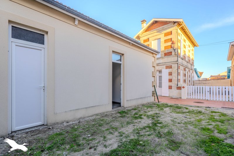 Vente Immeuble SOULAC SUR MER - -  69 m² - (33780)