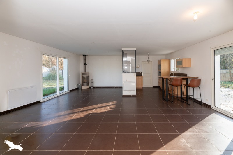 Vente Maison GAILLAN EN MEDOC - 7 pièces -125 m² - (33340)