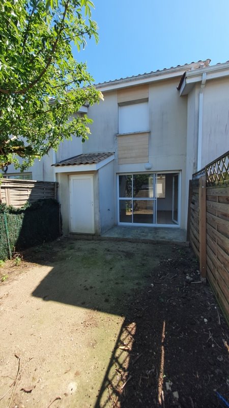 Vente Appartement LESPARRE MEDOC - 3 pièces -57 m² - (33340)
