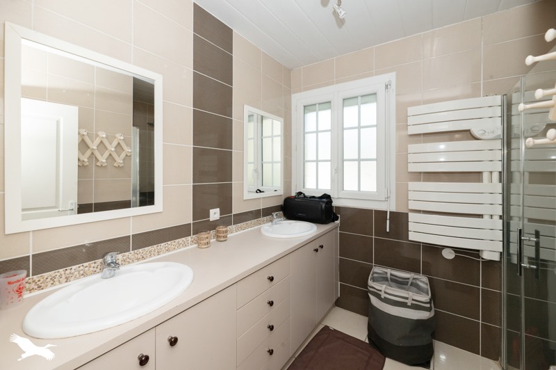 Vente Maison CIVRAC EN MEDOC - 4 pièces -135 m² - (33340)
