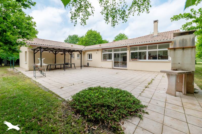 Vente Maison ST VIVIEN DE MEDOC - 6 pièces -134 m² - (33590)