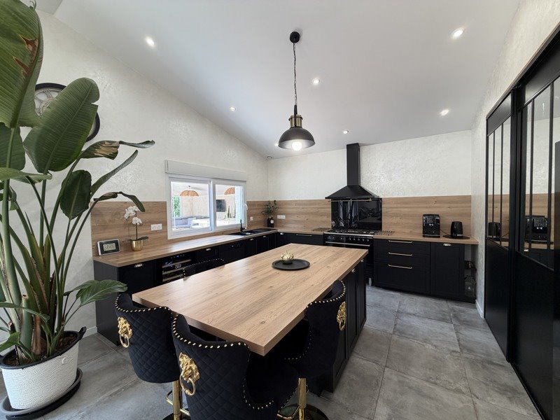 Vente Maison ST VIVIEN DE MEDOC - 5 pièces -123 m² - (33590)