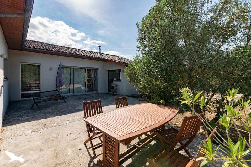 Vente Maison LESPARRE MEDOC - 5 pièces -140 m² - (33340)