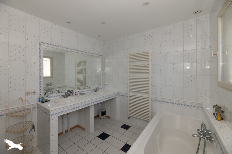 Vente Maison LESPARRE MEDOC - 5 pièces -141 m² - (33340)