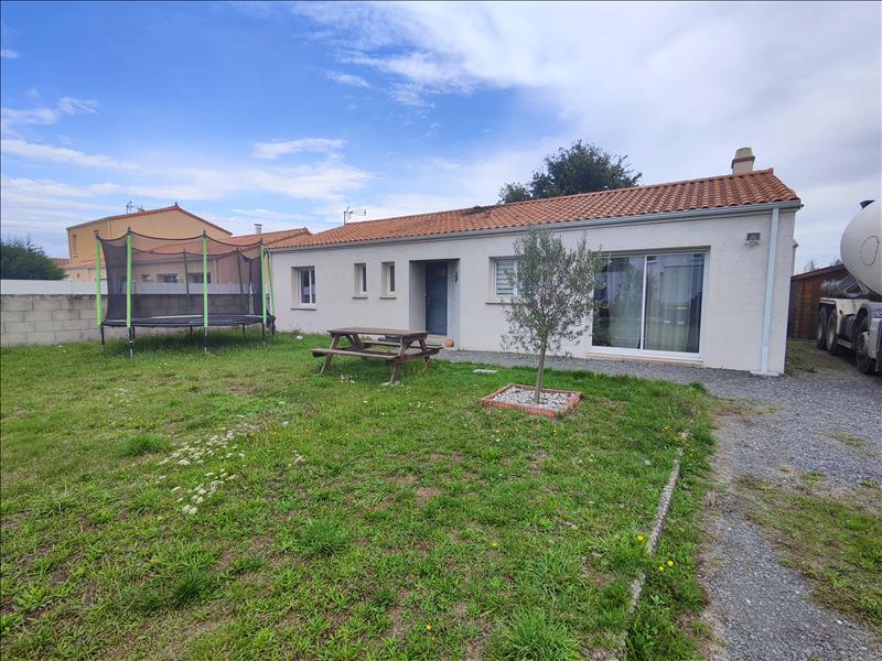 Vente Maison LA CHEVROLIERE - 4 pièces -96 m² - (44118)