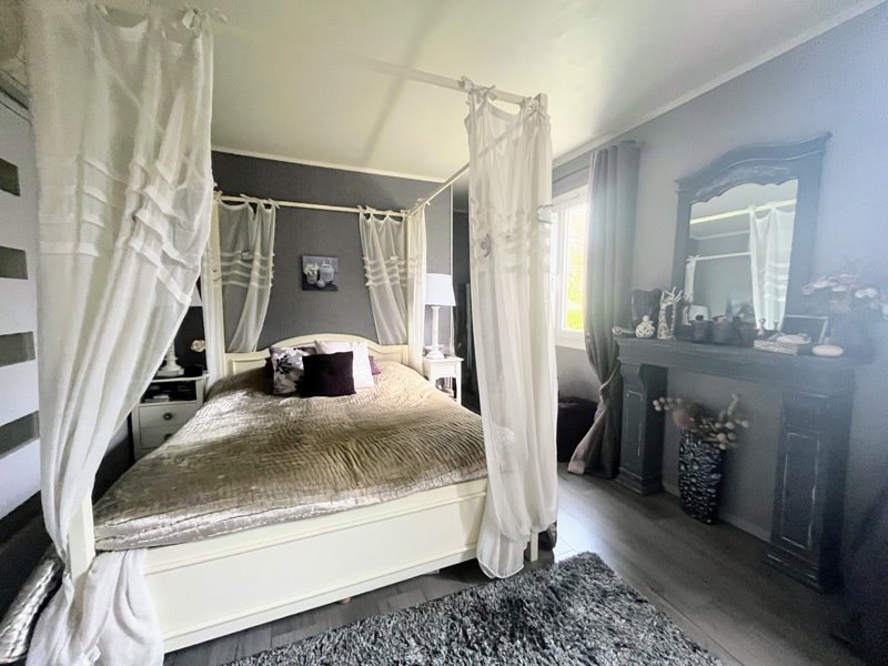 Vente Maison LA CHEVROLIERE - 8 pièces -180 m² - (44118)