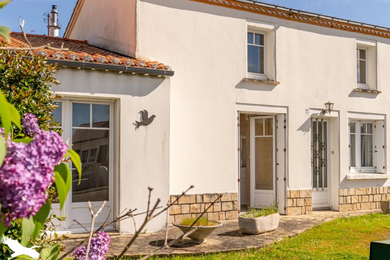 Vente Maison LA MARNE - 5 pièces -142 m² - (44270)