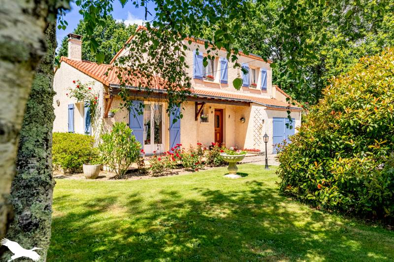 Vente Maison LA CHEVROLIERE - 5 pièces -100 m² - (44118)