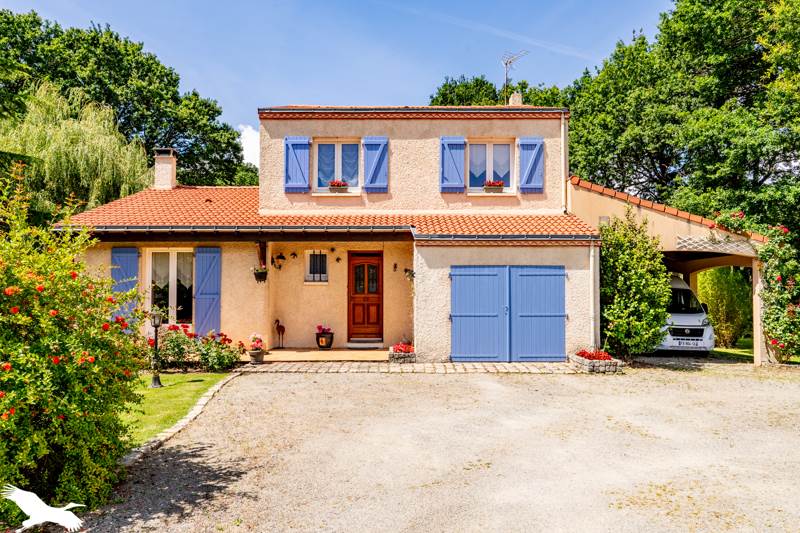 Vente Maison LA CHEVROLIERE - 5 pièces -100 m² - (44118)
