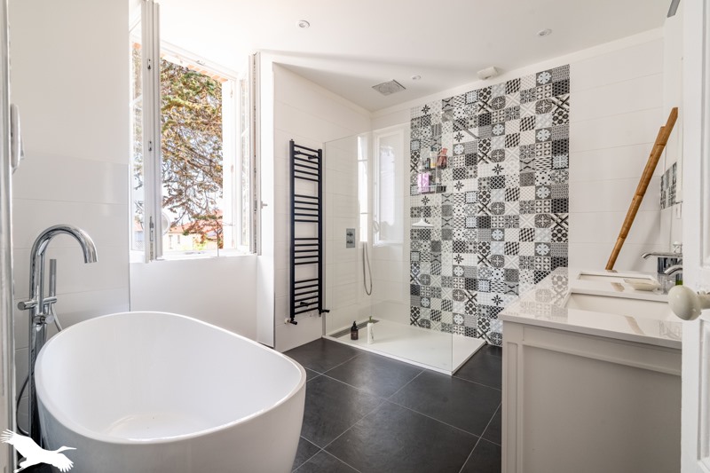 Vente Maison LA MARNE - 9 pièces -214 m² - (44270)