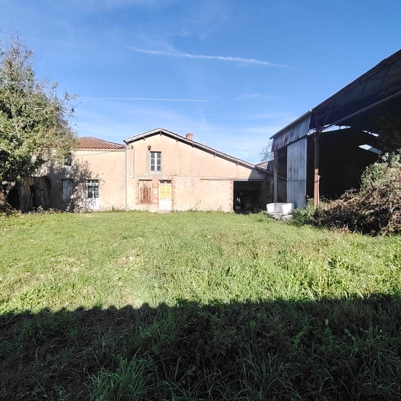 Vente Maison LA FERRIERE - 4 pièces -130 m² - (85280)