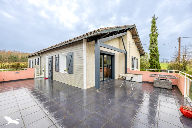 Vente Maison LA FERRIERE - 5 pièces -112 m² - (85280)