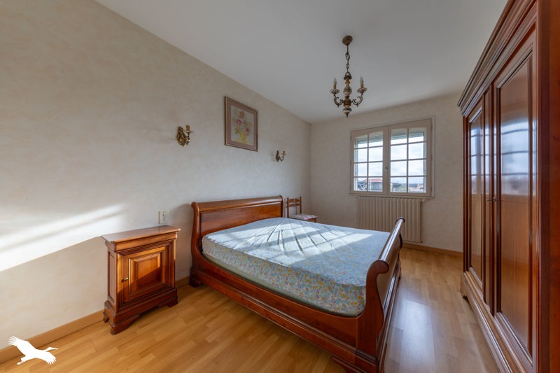 Vente Maison DOMPIERRE SUR YON - 5 pièces -110 m² - (85170)