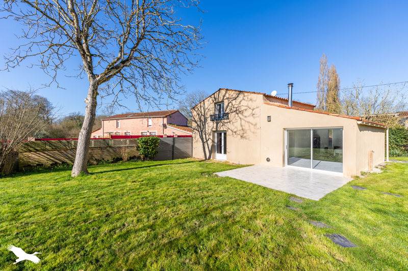 Vente Maison DOMPIERRE SUR YON - 4 pièces -77 m² - (85170)