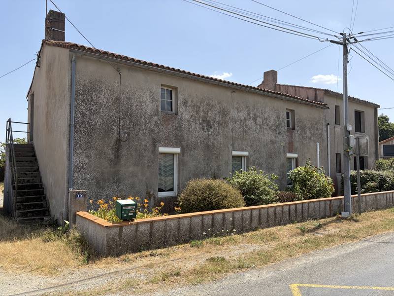 Vente Maison CHAUCHE - 2 pièces -61 m² - (85140)
