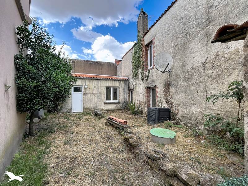 Vente Maison LA CHAIZE LE VICOMTE - 4 pièces -107 m² - (85310)