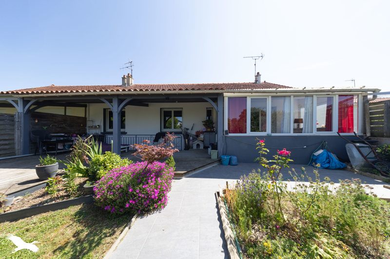 Vente Maison LA FERRIERE - 4 pièces -90 m² - (85280)