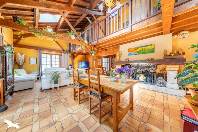 Vente Maison LA FERRIERE - 5 pièces -173 m² - (85280)