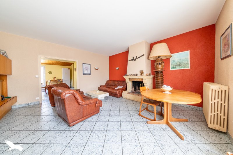 Vente Maison LE POIRE SUR VIE - 6 pièces -170 m² - (85170)