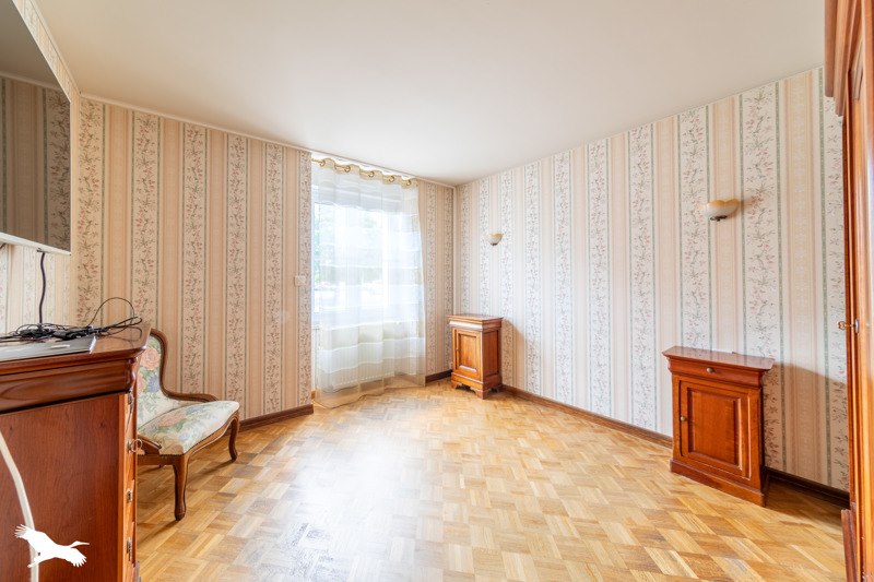 Vente Maison LE POIRE SUR VIE - 6 pièces -170 m² - (85170)