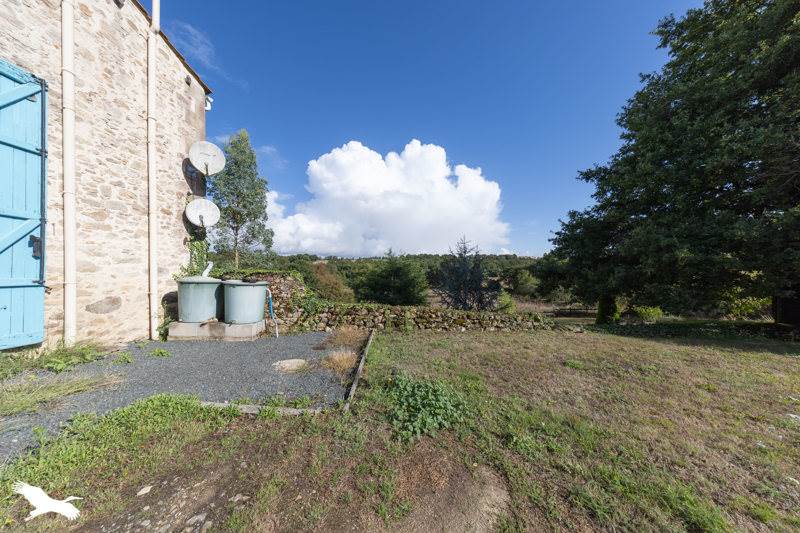 Vente Grange LE POIRE SUR VIE - 7 pièces -236 m² - (85170)