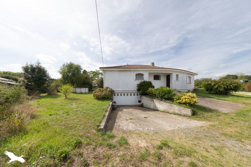 Vente Maison BELLEVIGNY - 6 pièces -140 m² - (85170)