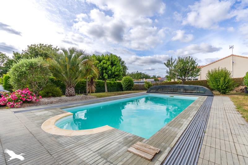 Vente Maison LE POIRE SUR VIE - 6 pièces -160 m² - (85170)