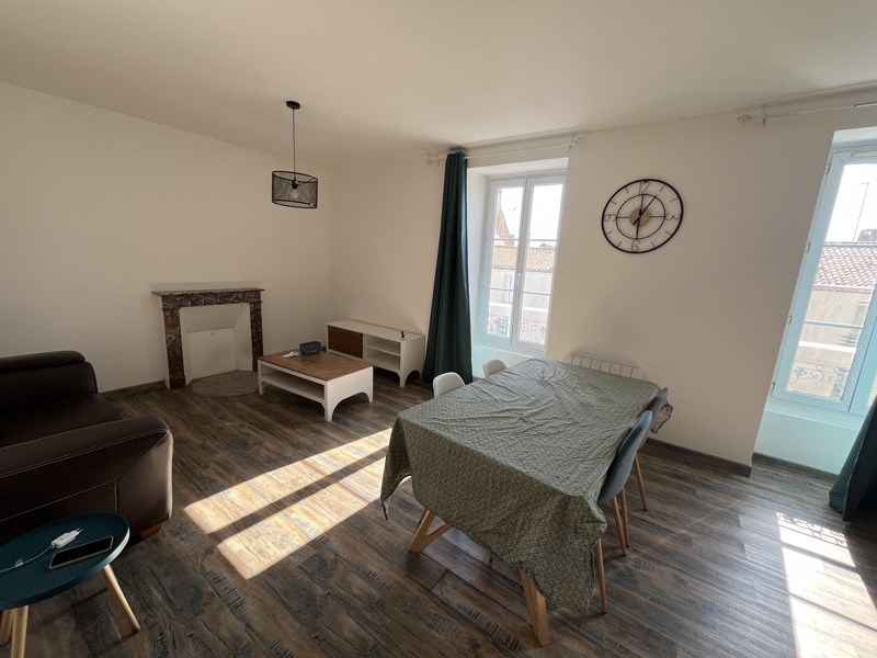 Vente Maison BELLEVIGNY - 6 pièces -116 m² - (85170)