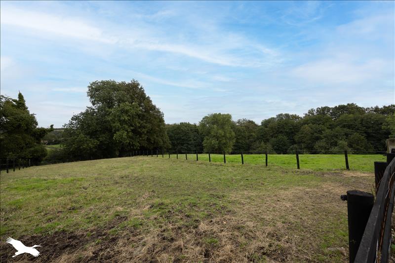 Vente Maison LES LUCS SUR BOULOGNE - 6 pièces -195 m² - (85170)