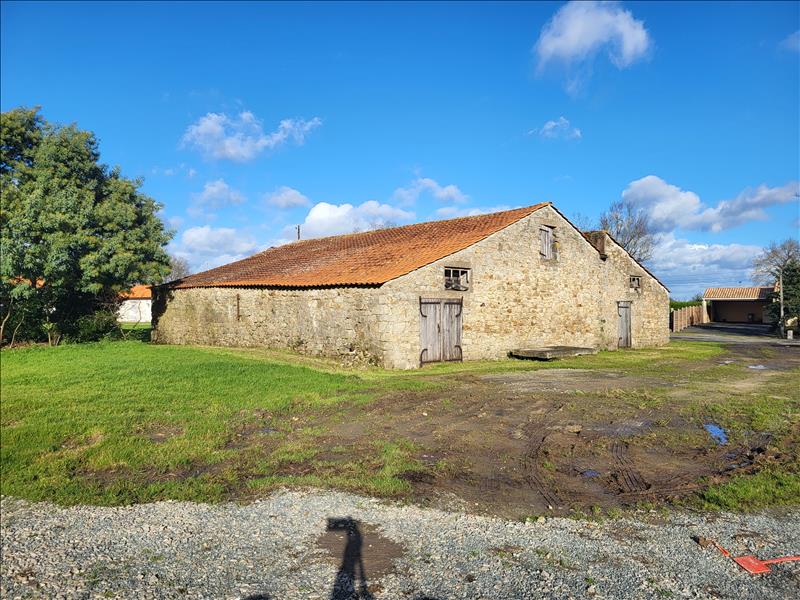 Vente Grange BELLEVIGNY - 1 pièce - - (85170)