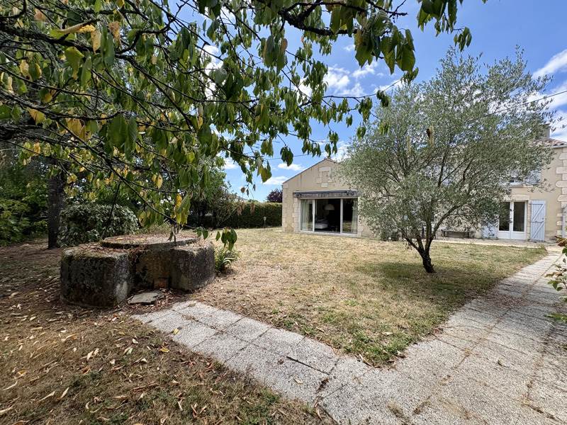 Vente Maison NESMY - 7 pièces -170 m² - (85310)
