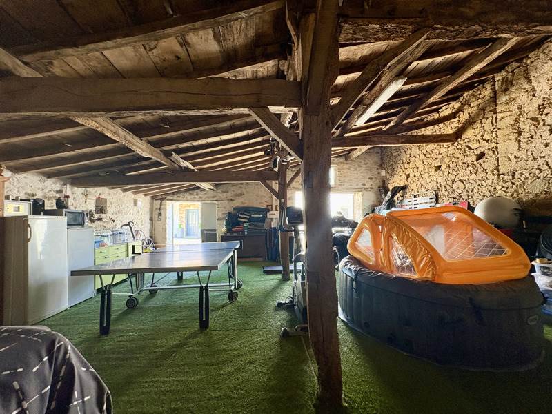 Vente Maison AUBIGNY LES CLOUZEAUX - 5 pièces -140 m² - (85430)