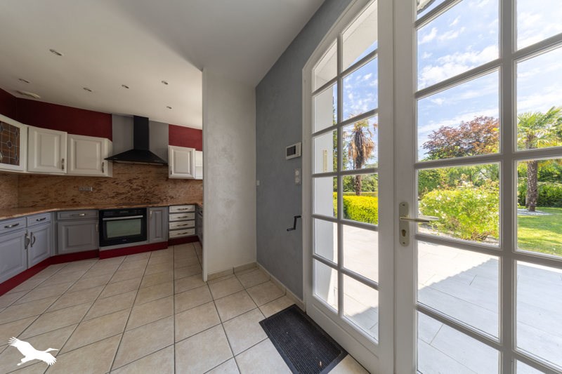 Vente Maison AUBIGNY LES CLOUZEAUX - 10 pièces -285 m² - (85430)