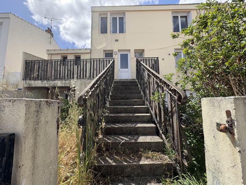 Vente Maison AUBIGNY LES CLOUZEAUX - 5 pièces -131 m² - (85430)