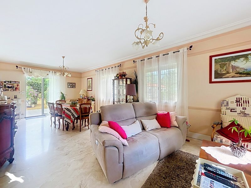 Vente Maison AUBIGNY LES CLOUZEAUX - 5 pièces -118 m² - (85430)