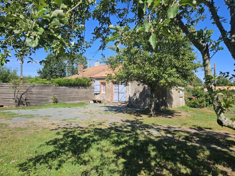 Vente Maison AUBIGNY LES CLOUZEAUX - 4 pièces -97,6 m² - (85430)
