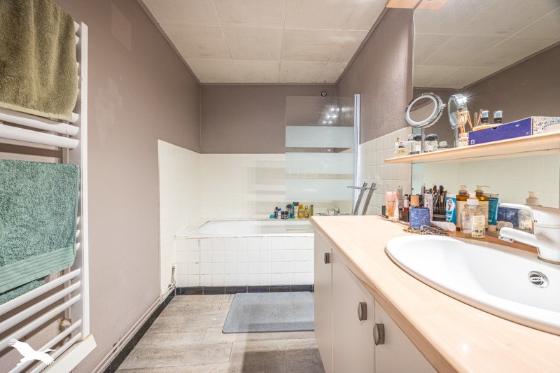 Vente Maison FONTENAY LE COMTE - 5 pièces -126 m² - (85200)