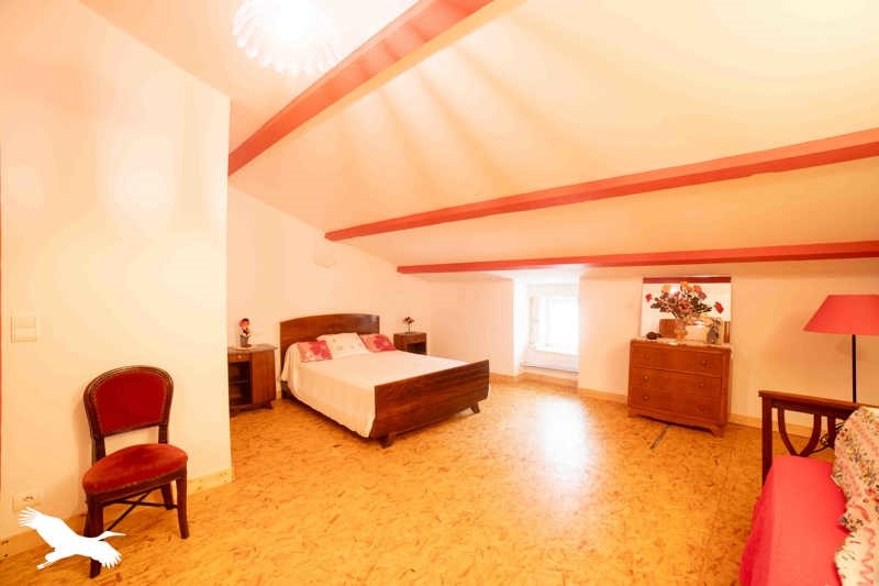 Vente Maison DOIX LES FONTAINES - 6 pièces -184 m² - (85200)