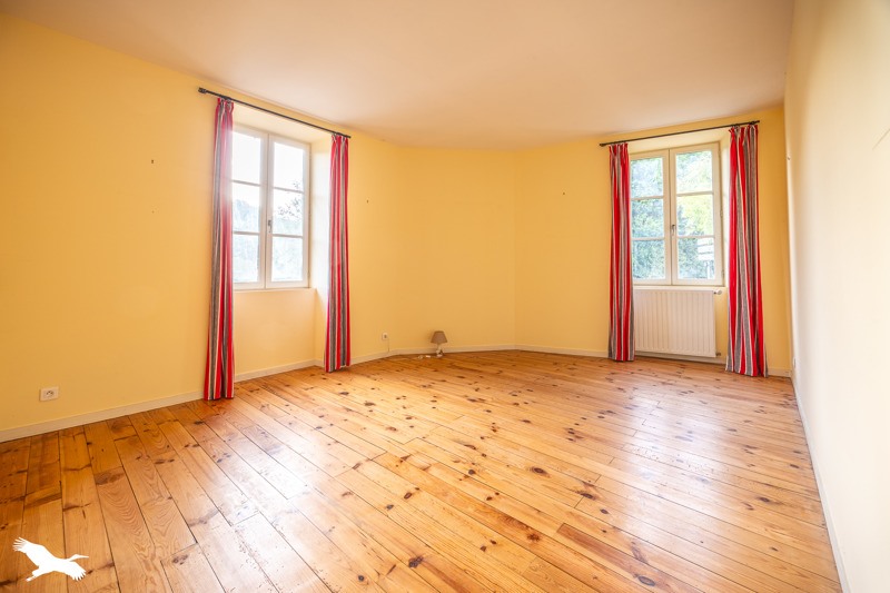 Vente Maison MERVENT - 5 pièces -140 m² - (85200)