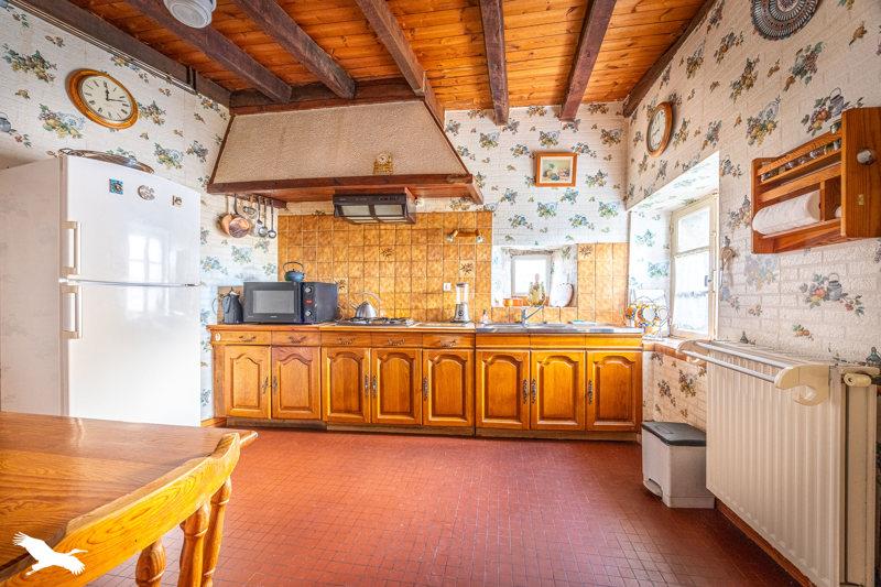 Vente Maison THOUARSAIS BOUILDROUX - 5 pièces -178 m² - (85410)